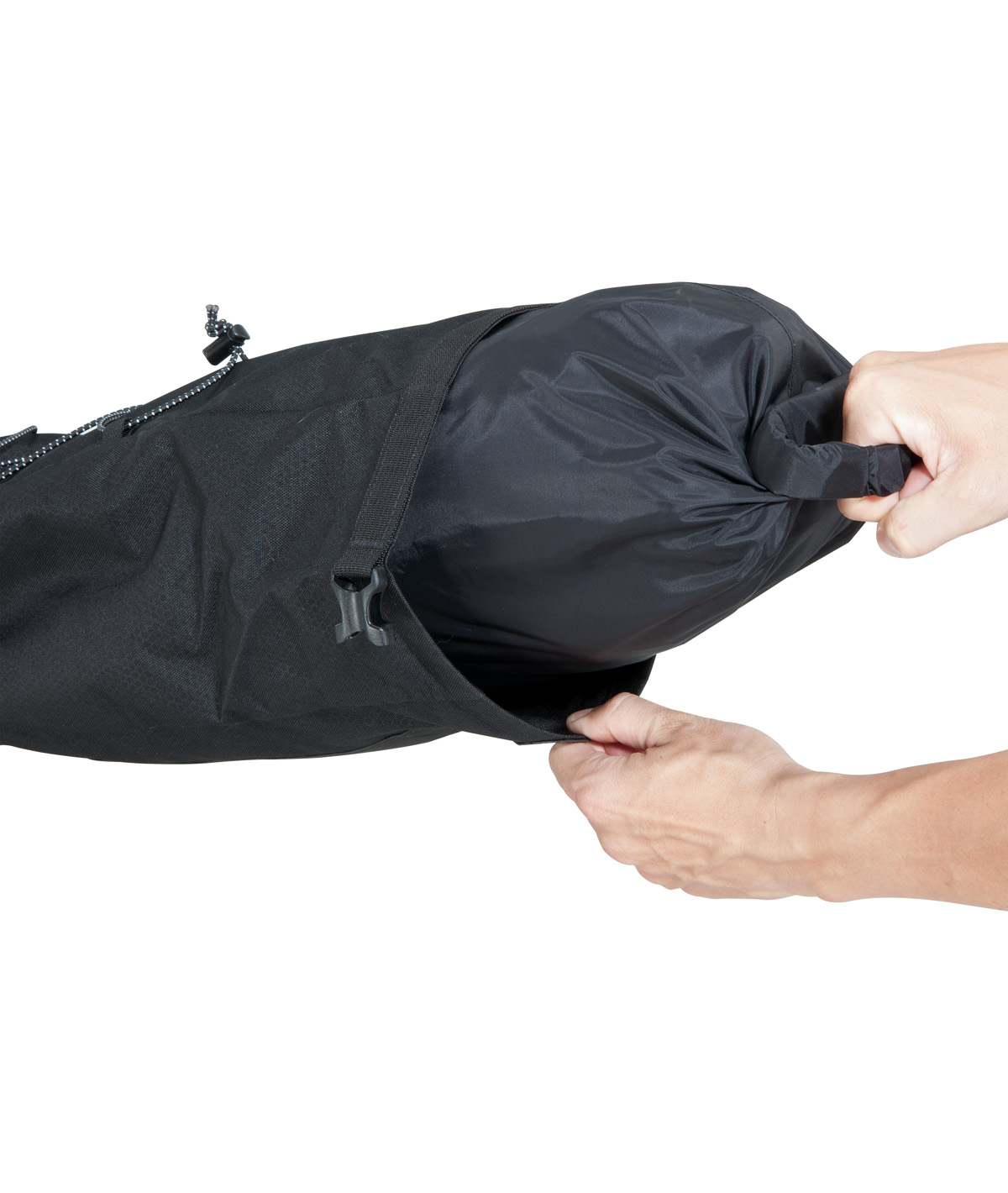 Borsa sottosella BackLoader (6 L) impermeabile con cinturini in velcro nera
