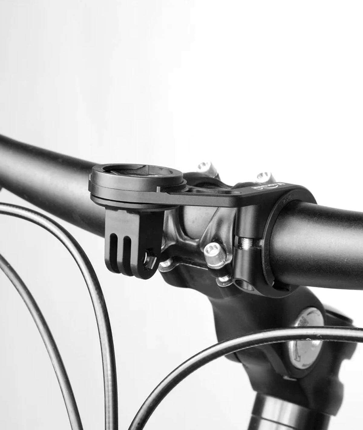 Supporto frontale in alluminio multifunzione per manubrio MJ-6272