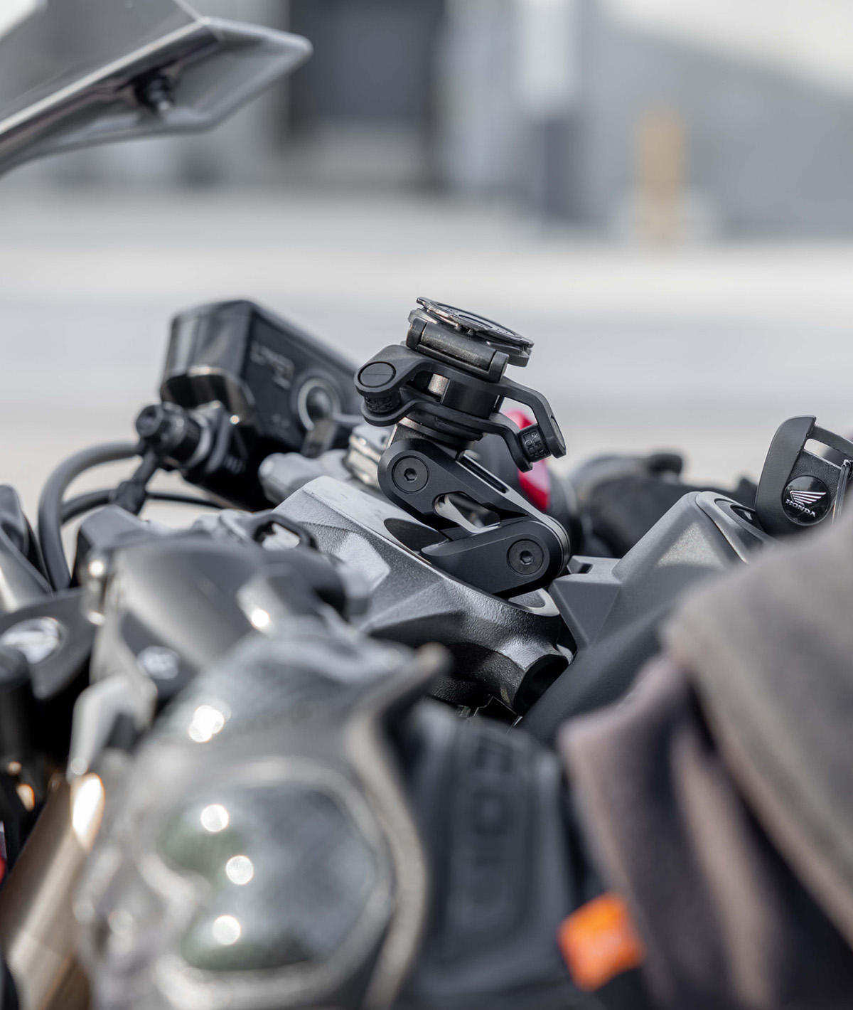 Smorzatore di vibrazioni per motocicletta Quad Lock