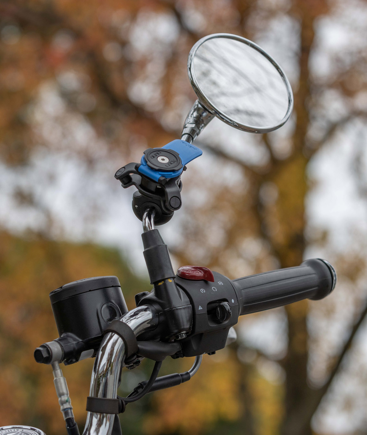 Supporto per specchietto motocicletta Quad Lock