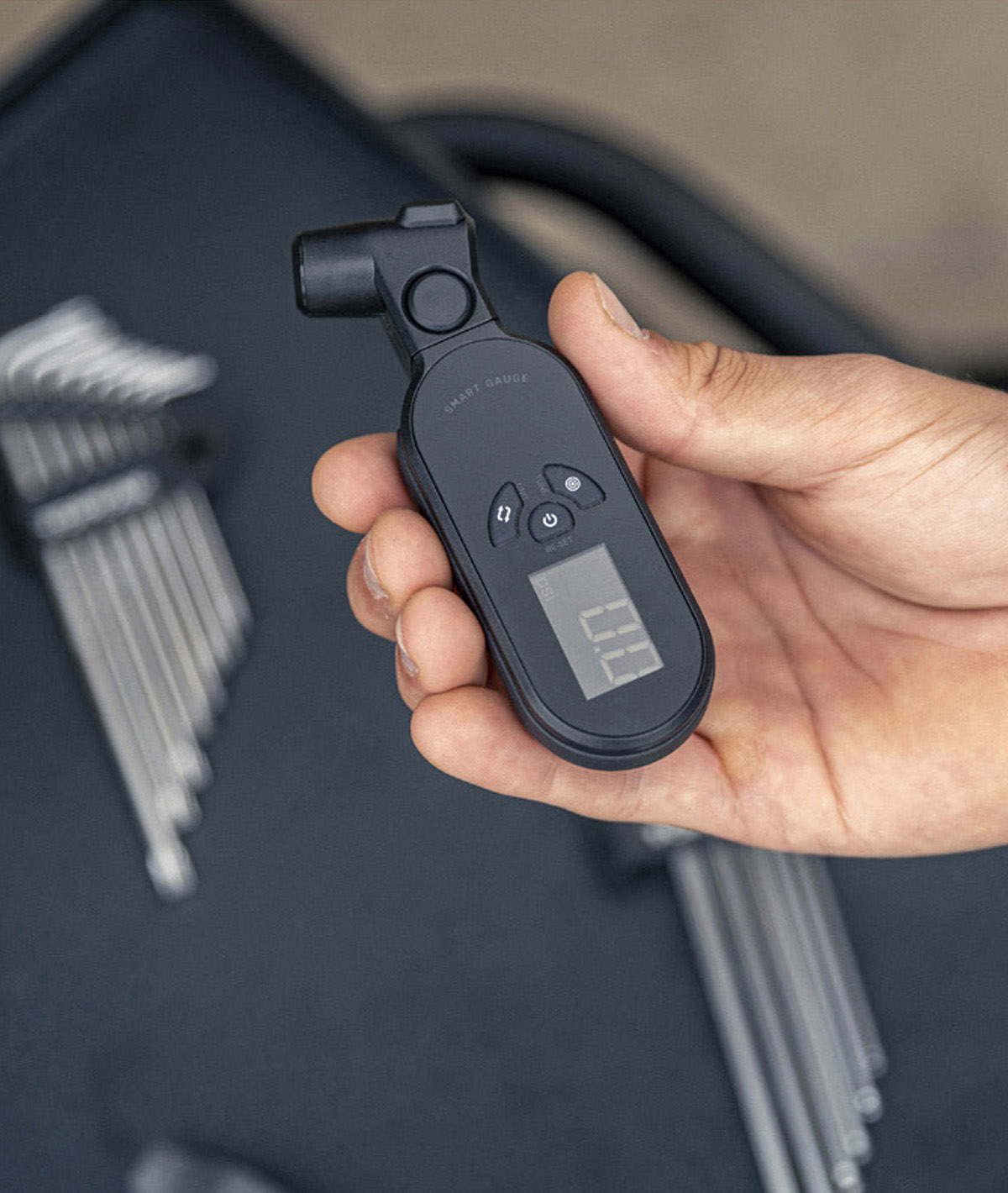 Manometro digitale SmartGauge D2X con raccordo SmartHead 18 bar/260psi