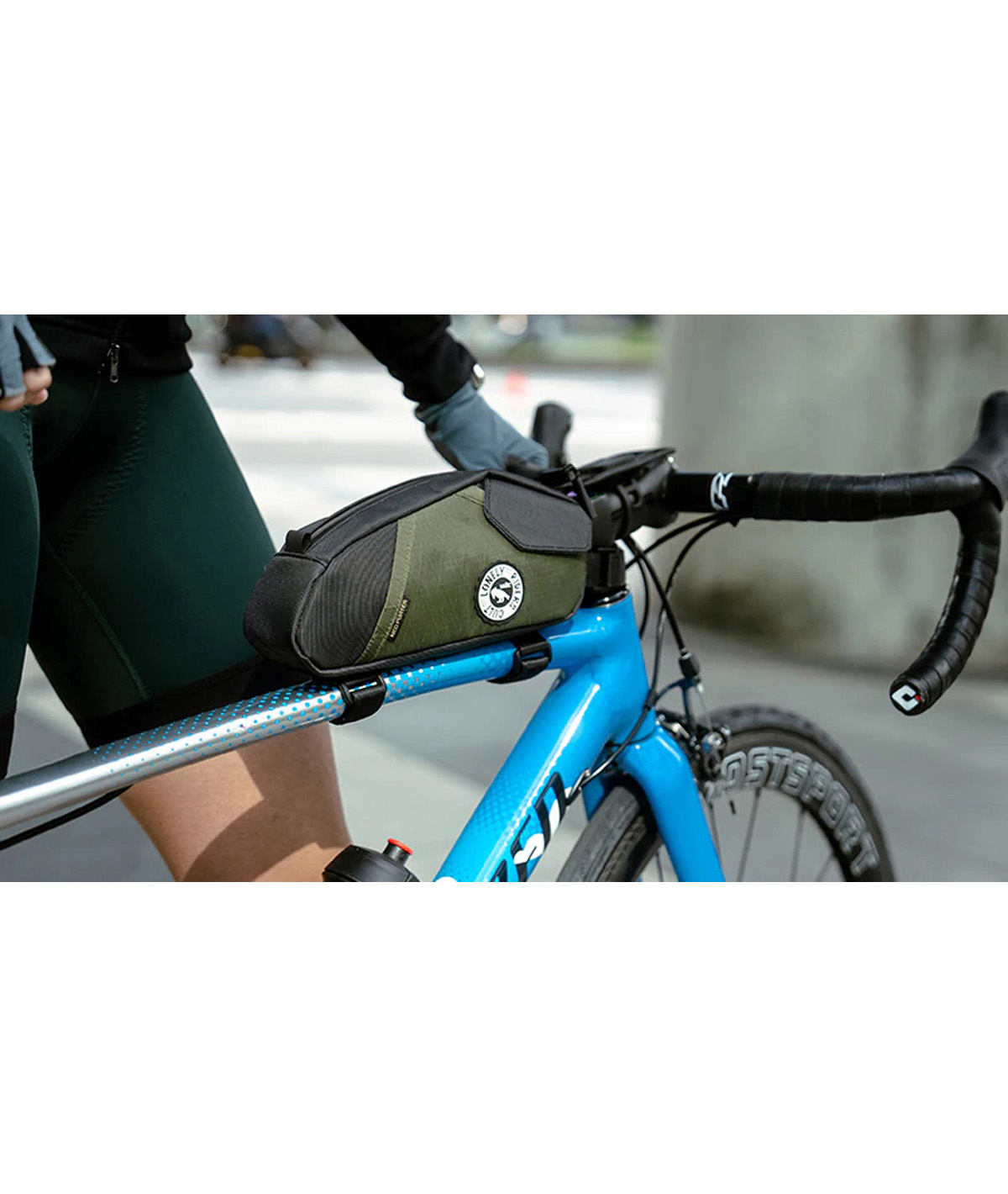 Borsello tubo orizzontale (sopra) Trekking GT PRO Bolt-On (1,5 L) verde oliva - moss thumbnail