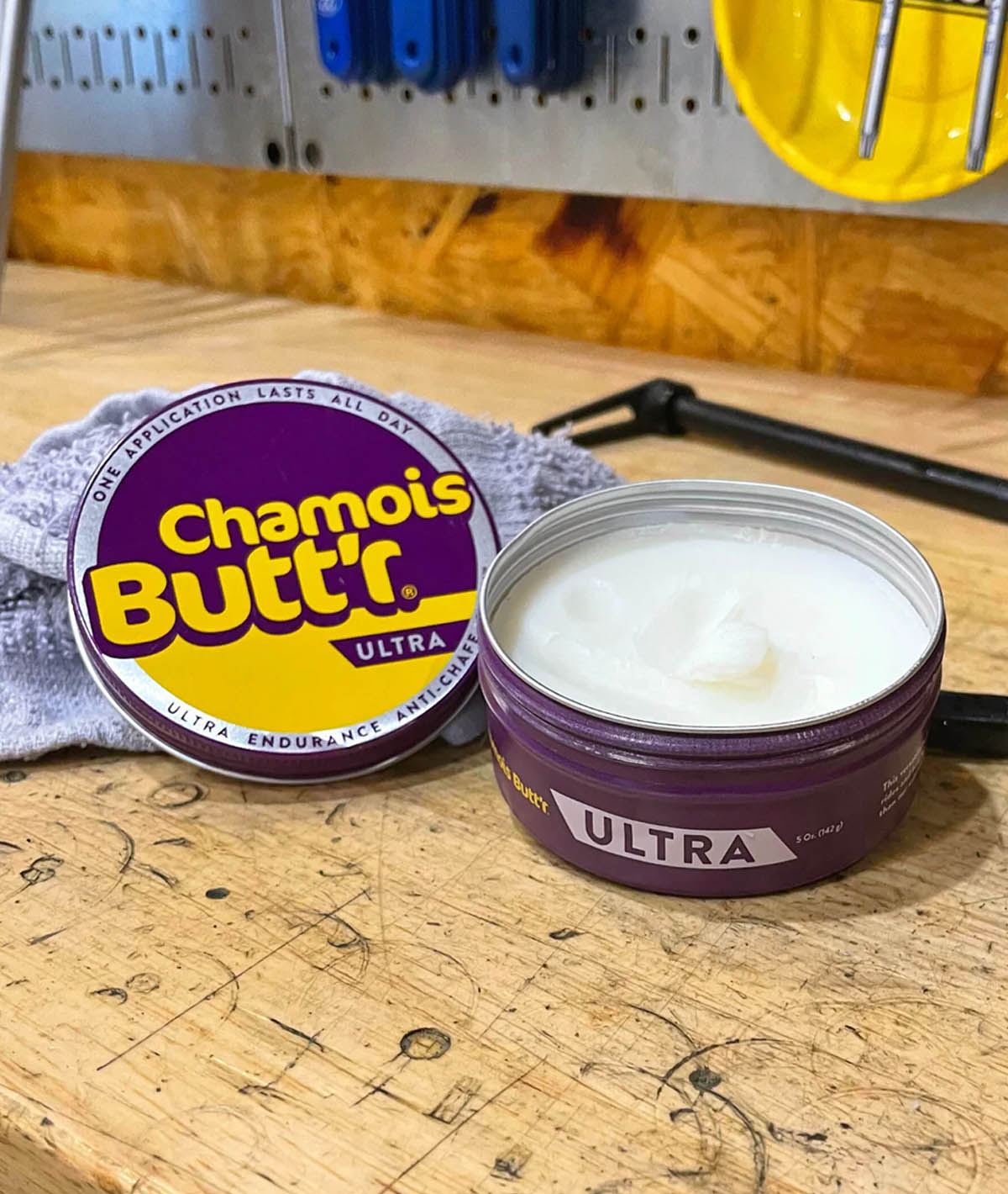 Crema per fondello Chamois Butt'r Ultra barattolo da 142gr thumbnail