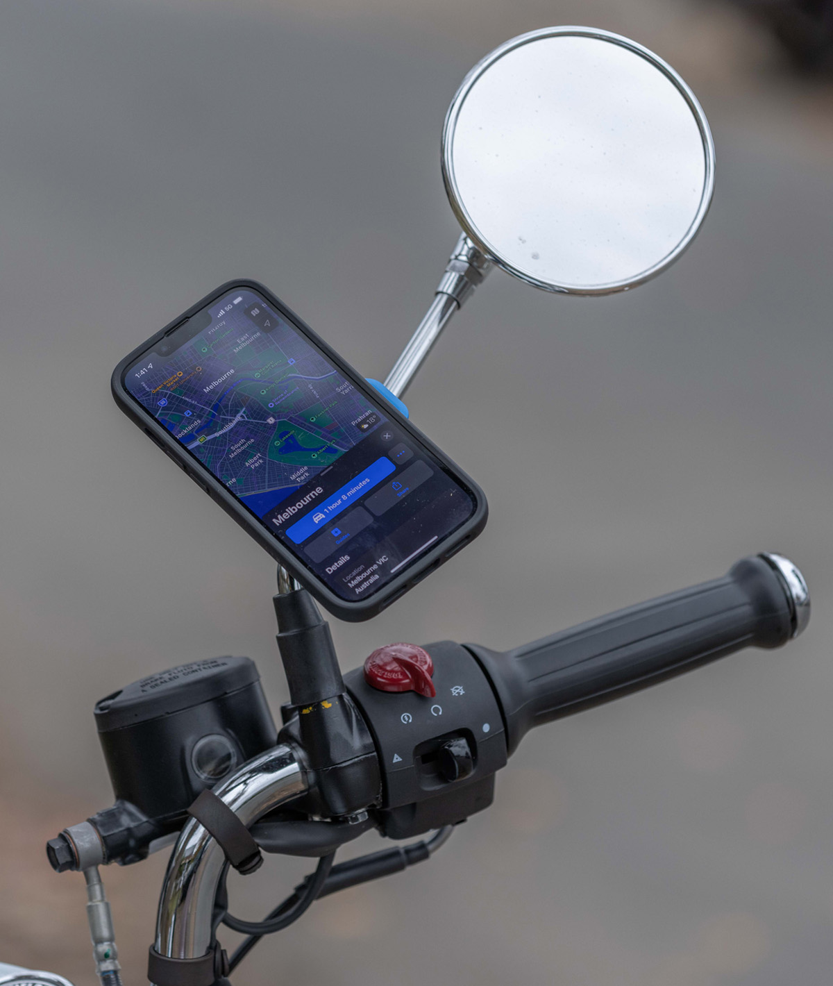 Supporto per specchietto motocicletta Quad Lock thumbnail