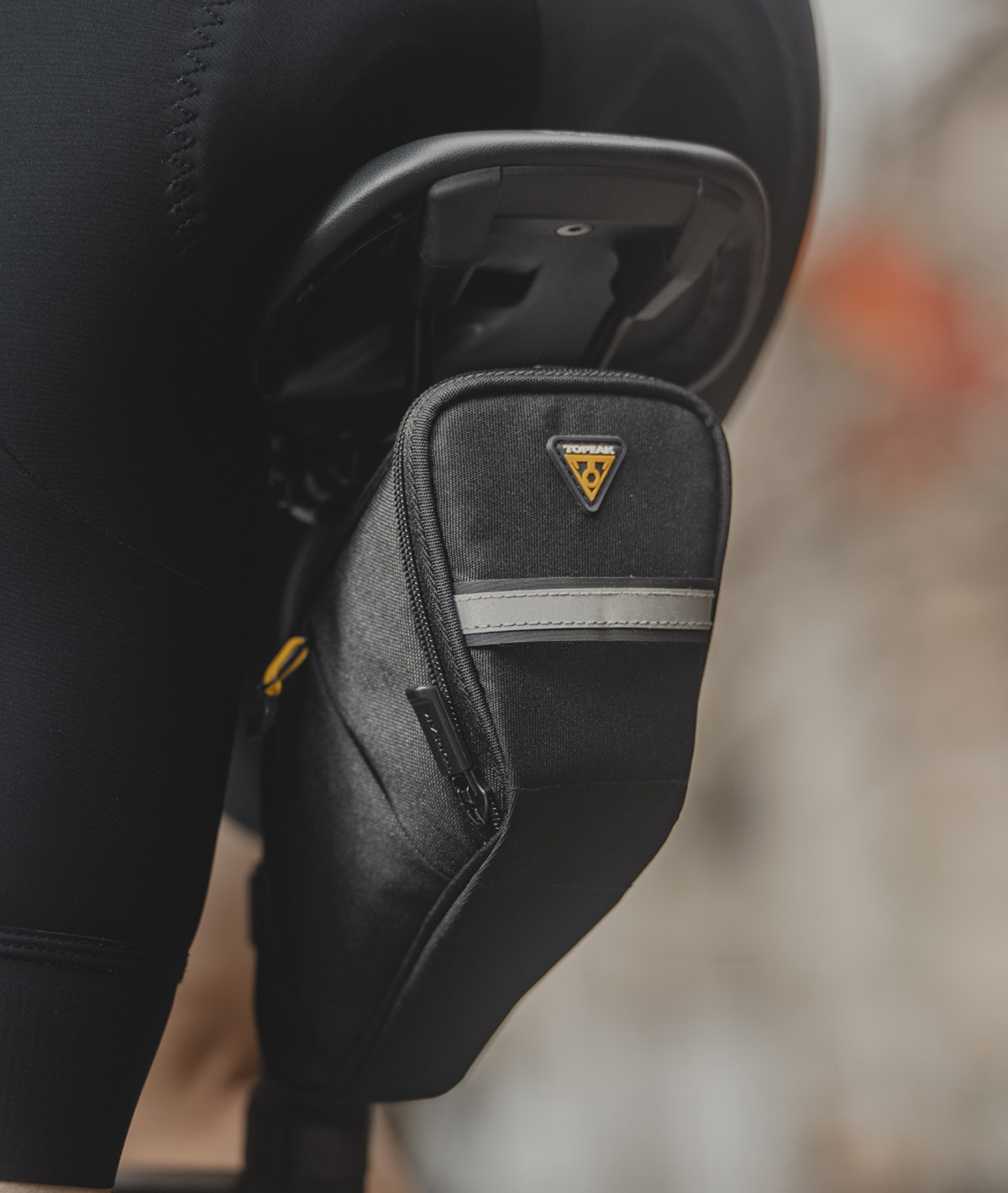 Borsello sottosella Aero Wedge Pack DX medium (0,5l) con attacco f25 QuickClick thumbnail