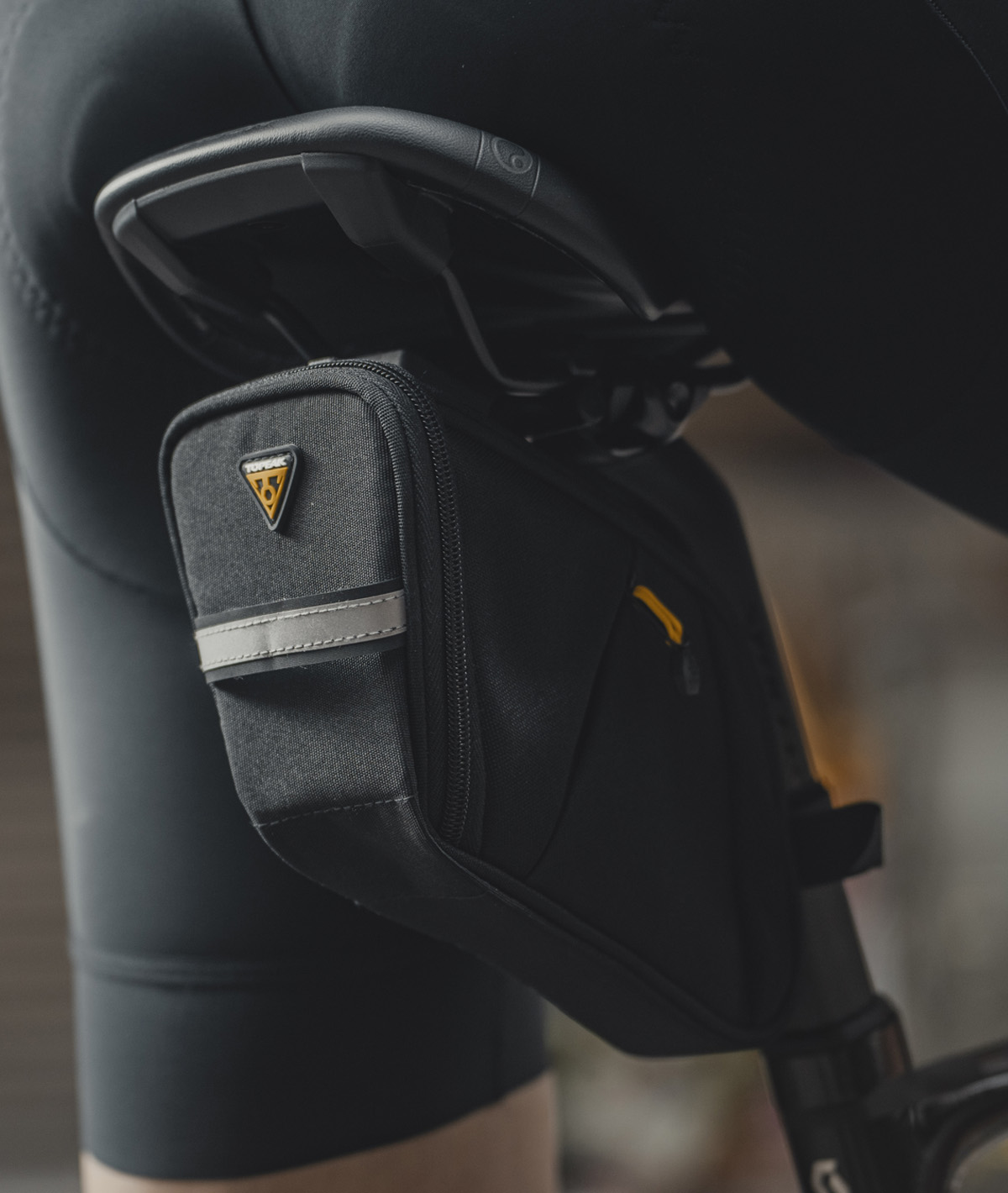 Borsello sottosella Aero Wedge Pack DX medium (0,5l) con attacco f25 QuickClick thumbnail