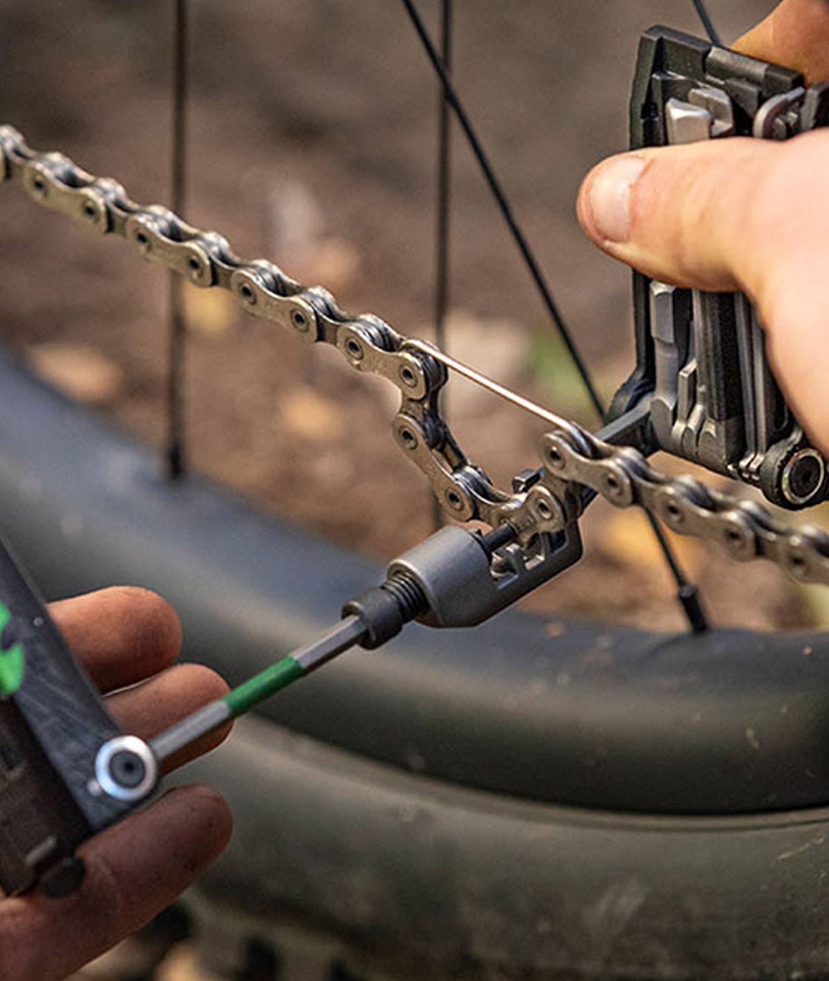 Chiave multiuso Alien X (37 funzioni) con custodia thumbnail