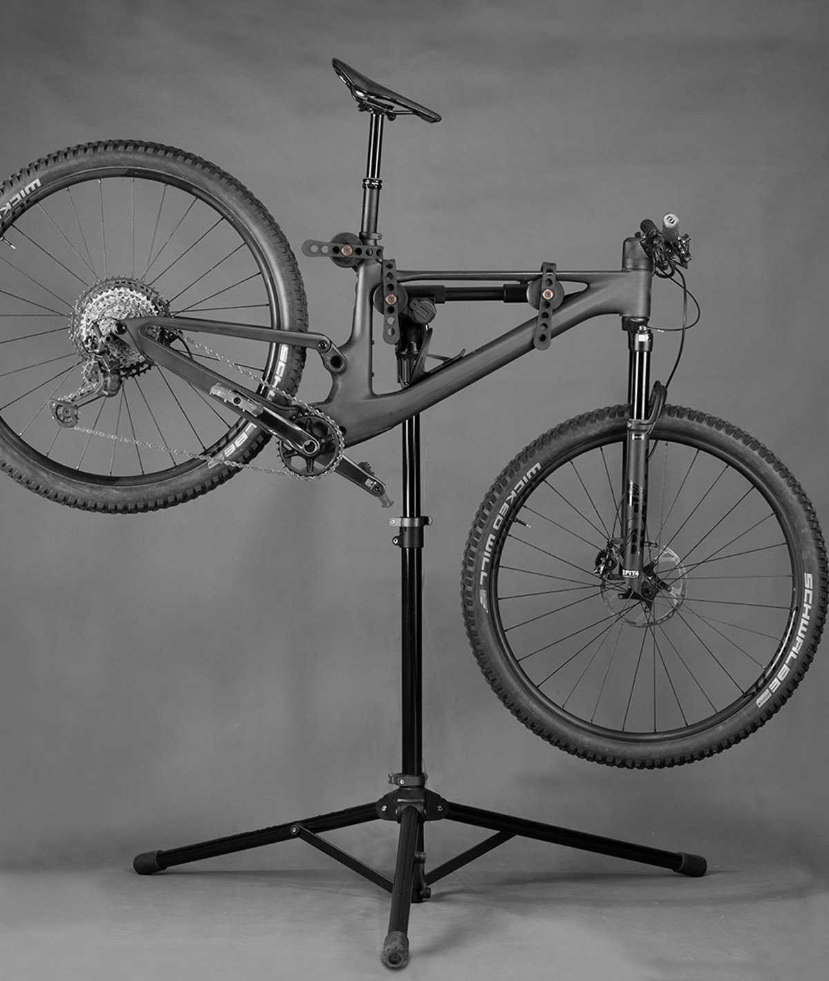 Supporto Bike Truss 3X con stabilizzatore manubrio per cavalletto portabici PrepStand Pro/Elite thumbnail