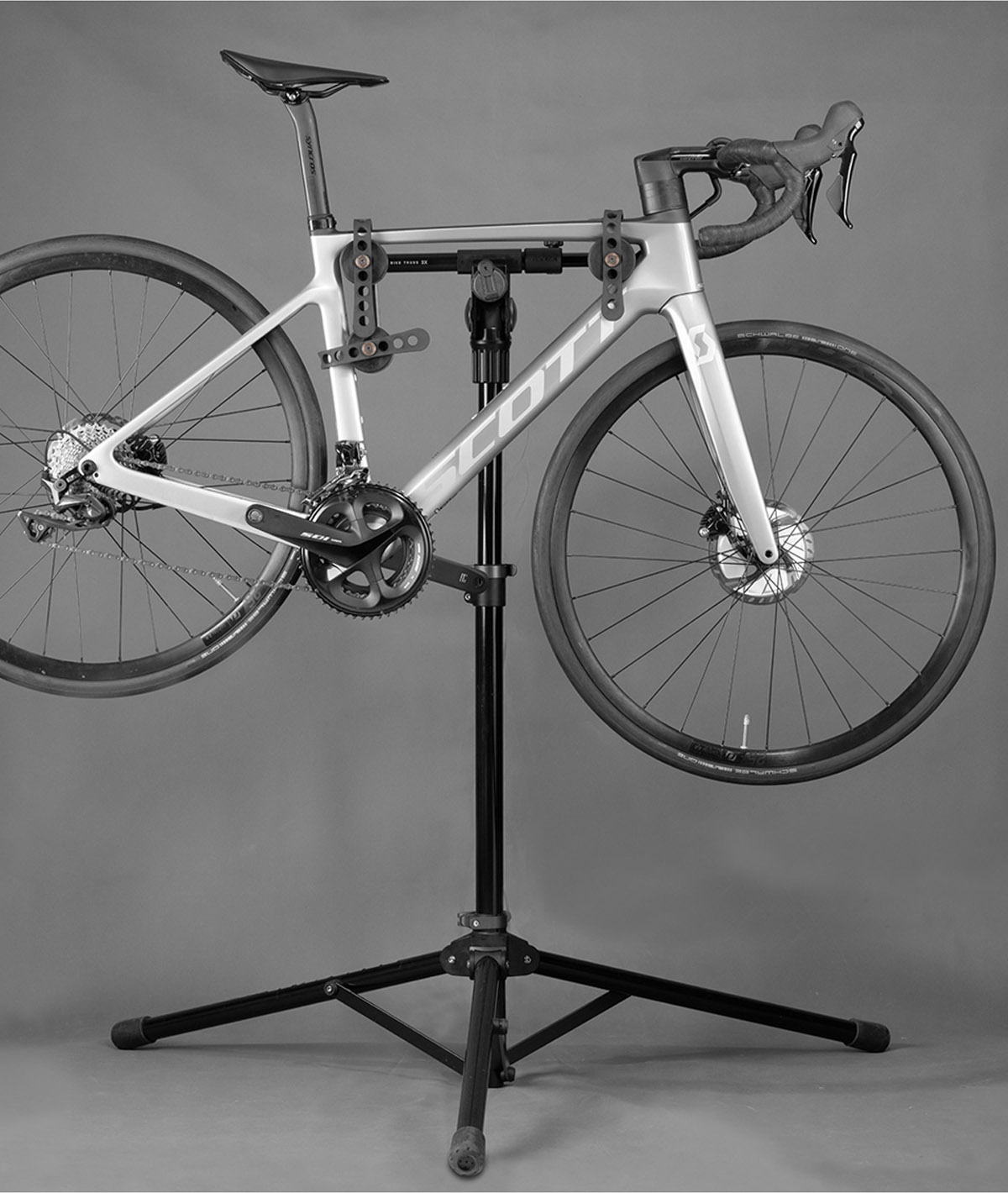 Supporto Bike Truss 3X con stabilizzatore manubrio per cavalletto portabici PrepStand Pro/Elite thumbnail